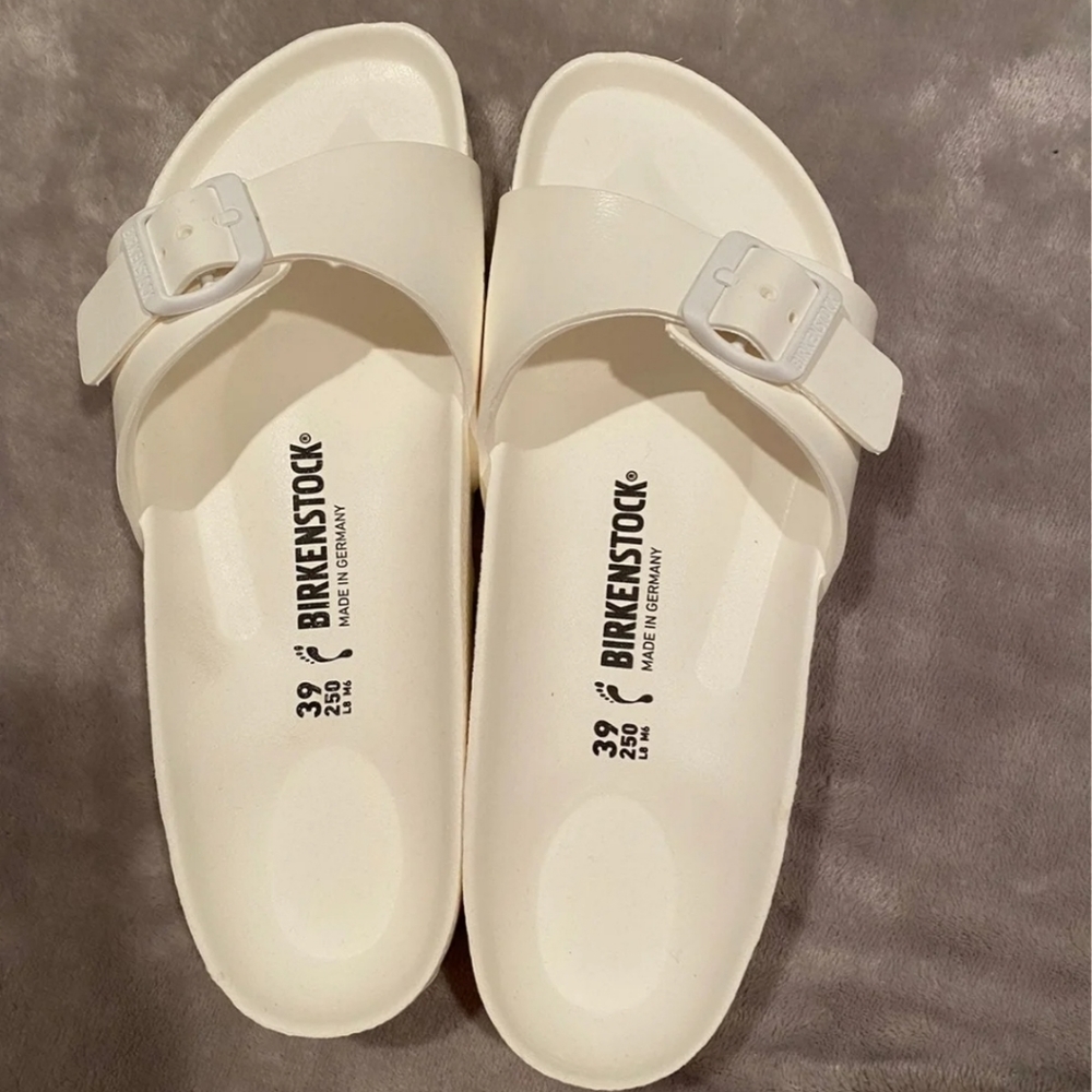White madrid style birkenstocks